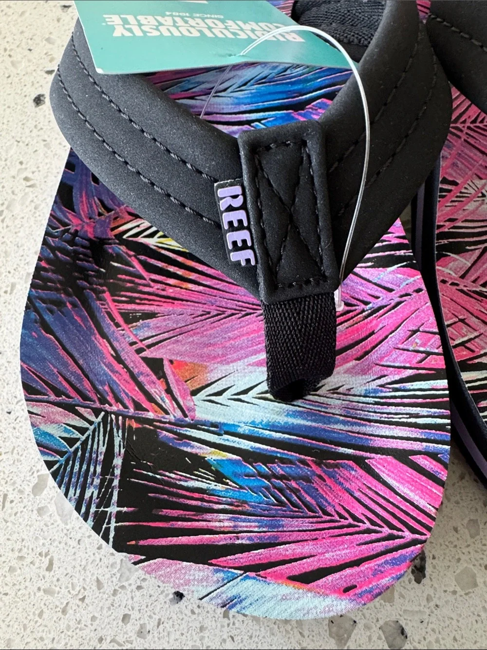 Reef Kids Palm Print Flip Flops - Pink, Blue, Black Casual Sandals Size 1 NWT